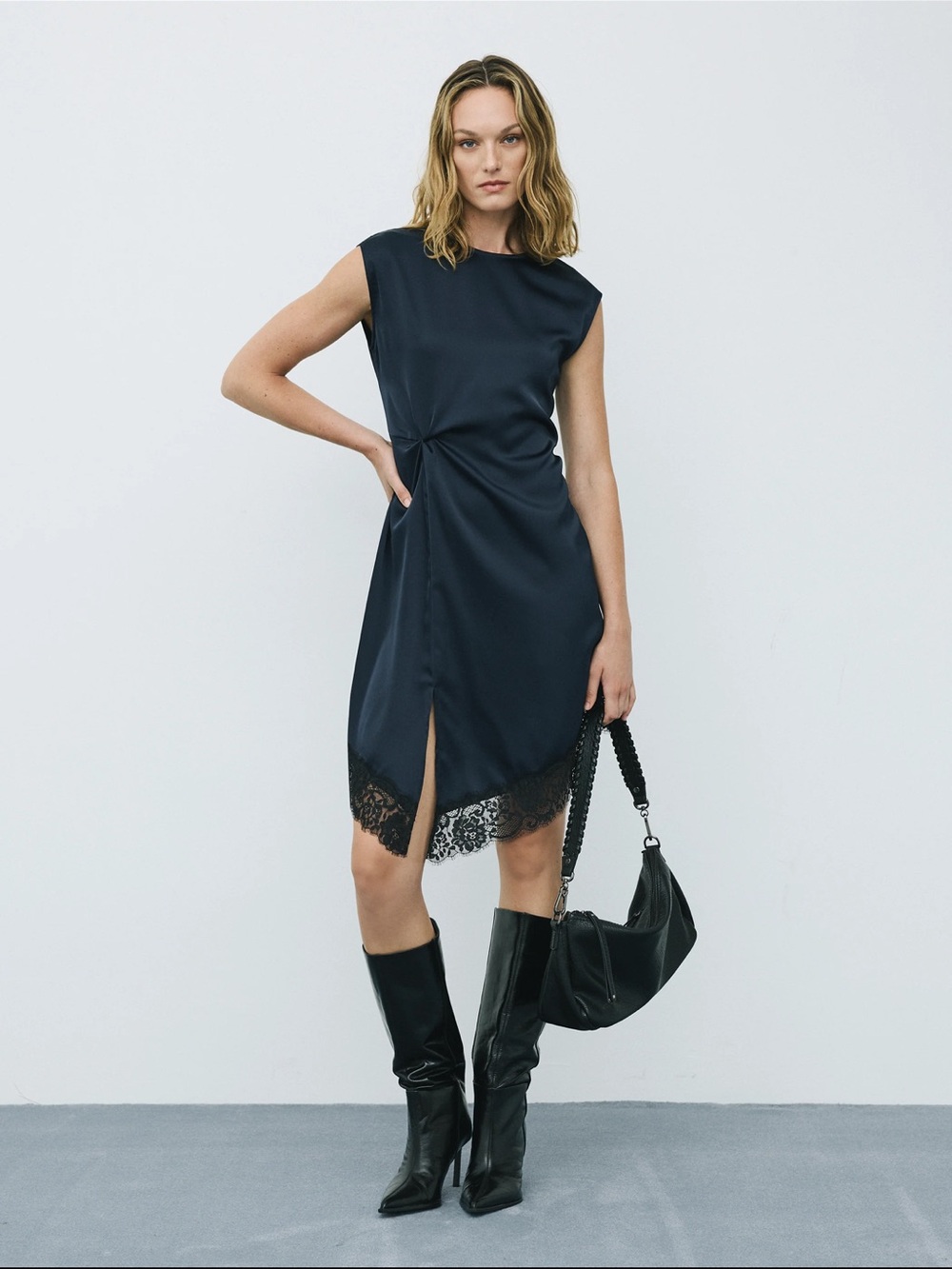 Sleeveless Navy Knot-Front Dress with Lace Trim XL